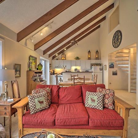 Beautiful Beech Mountain Condo With Private Balcony! Экстерьер фото