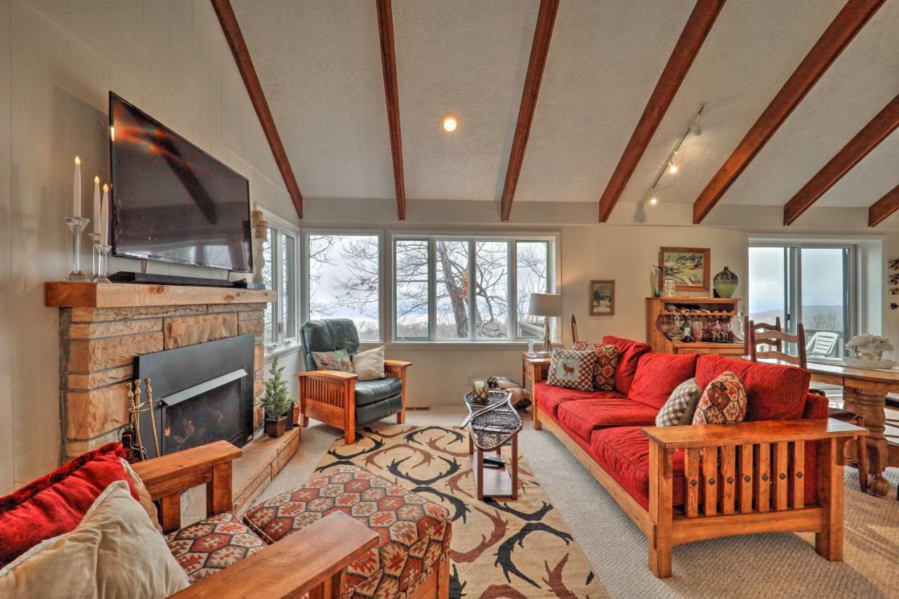 Beautiful Beech Mountain Condo With Private Balcony! Экстерьер фото